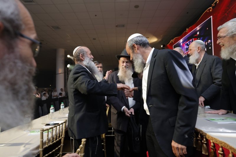 שמוליק קורלנסקי