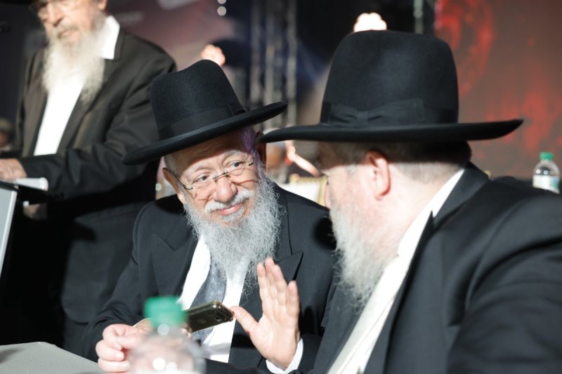שמוליק קורלנסקי