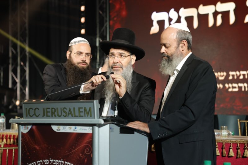 שמוליק קורלנסקי