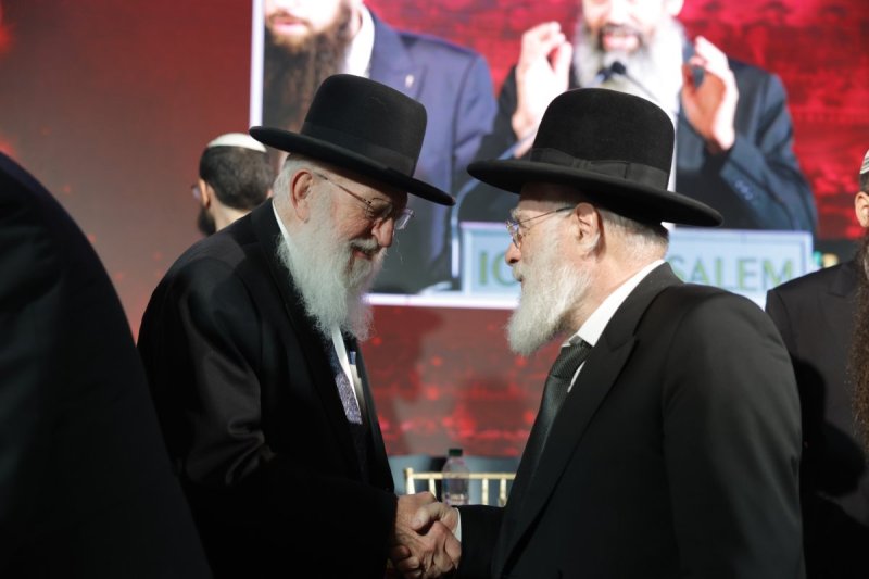שמוליק קורלנסקי