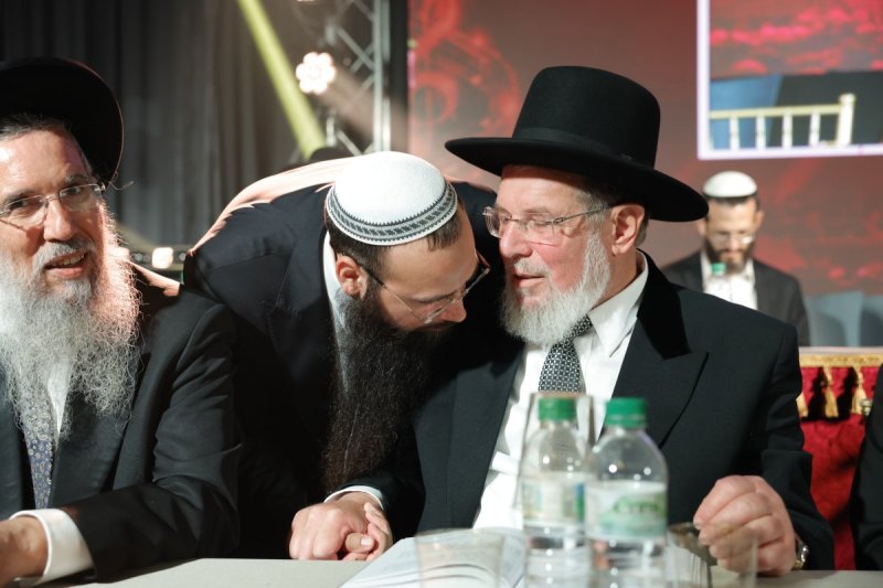 שמוליק קורלנסקי