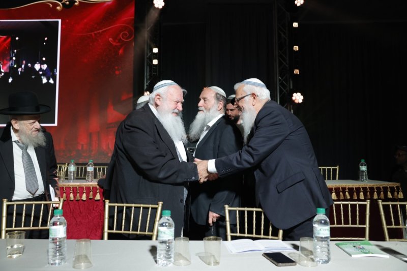 שמוליק קורלנסקי