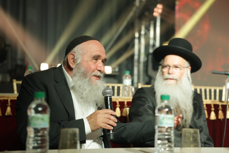 שמוליק קורלנסקי