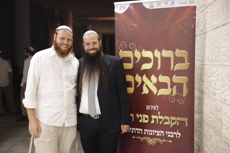 שמוליק קורלנסקי