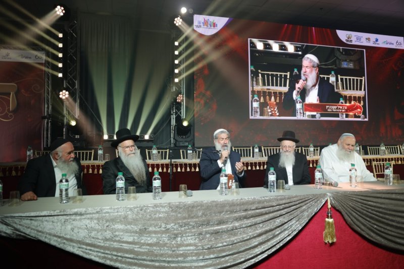 שמוליק קורלנסקי