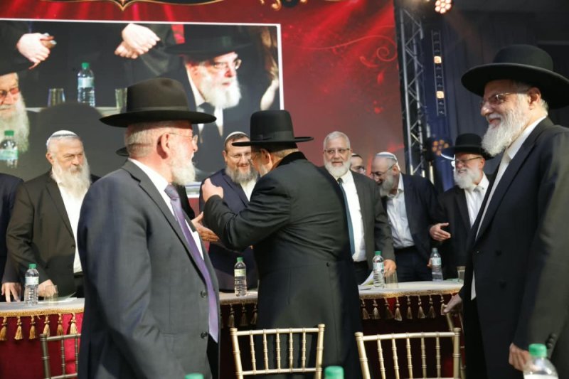 שמוליק קורלנסקי