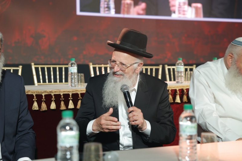 שמוליק קורלנסקי
