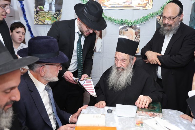 נועם אליהו