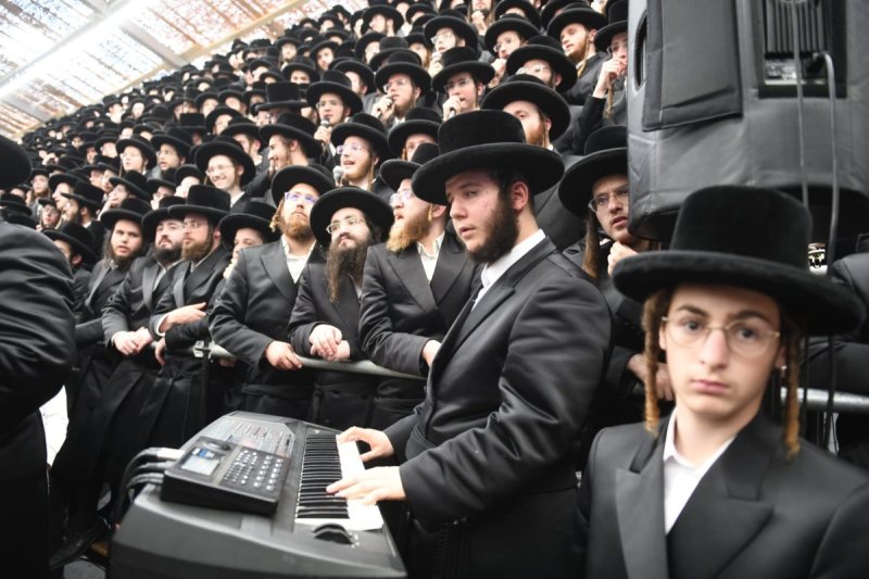 אנשיל בעק