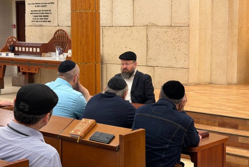 לוי נאזרוב