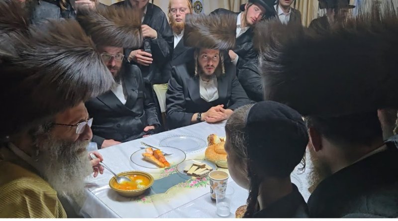באדיבות המצלם