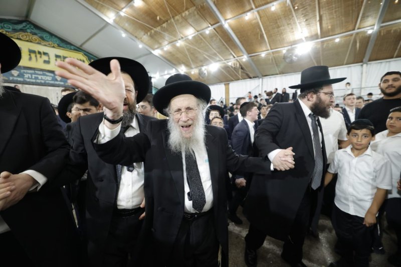 שמוליק קורלנסקי
