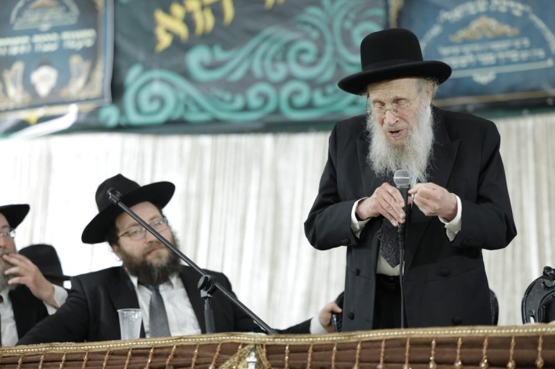 שמוליק קורלנסקי