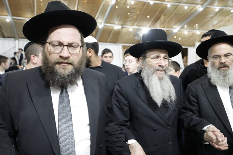 שמוליק קורלנסקי