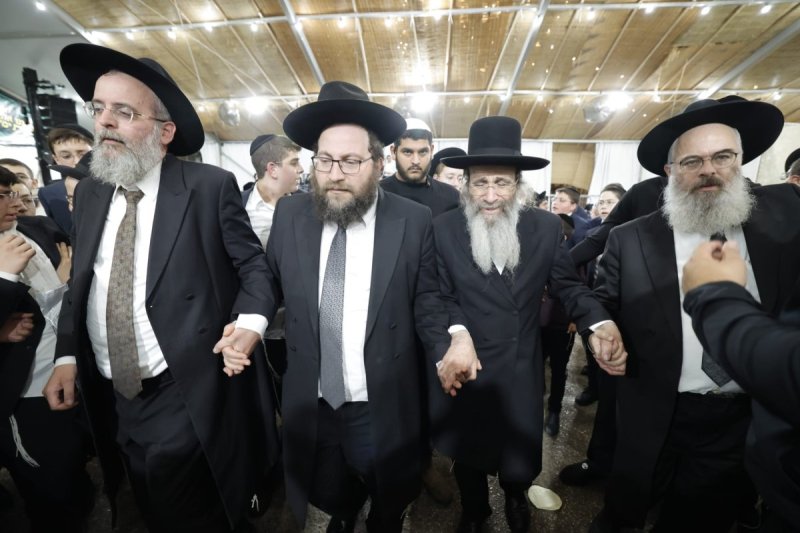 שמוליק קורלנסקי