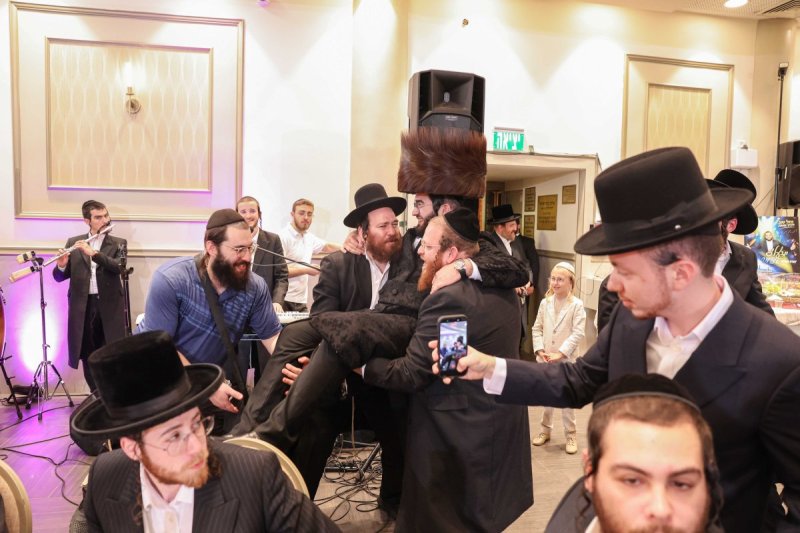 א. אייזנבאך