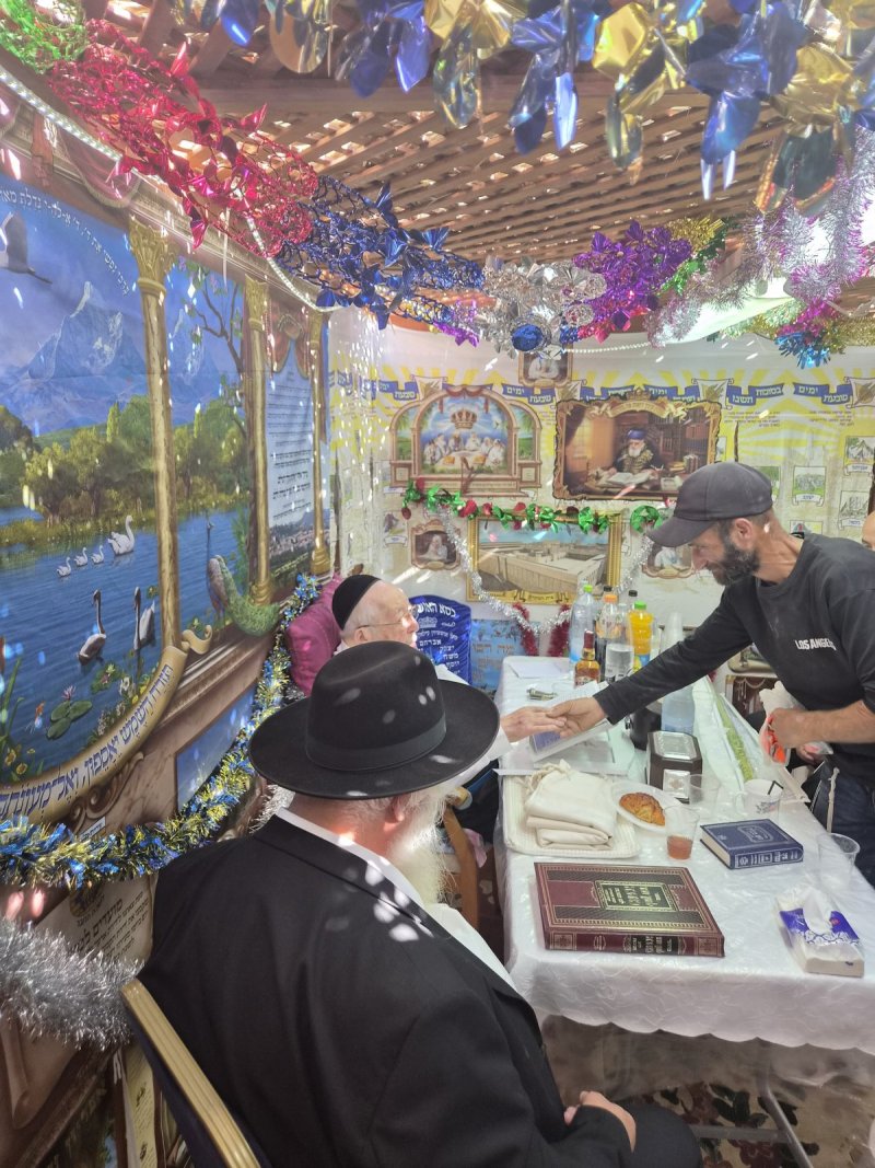 באדיבות המצלם