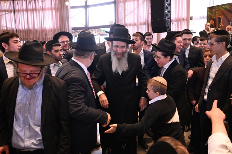 ליפא מוזר