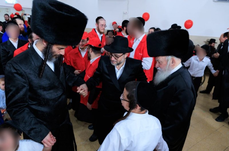 יחצ