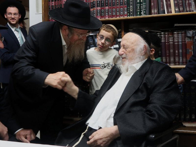 שוקי לרר
