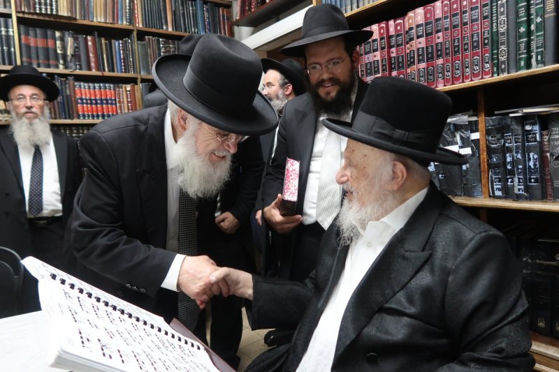 שוקי לרר