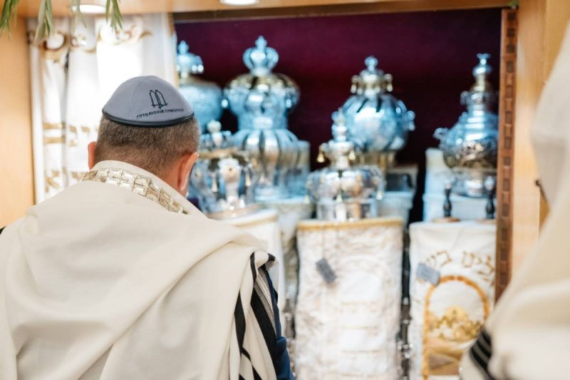 לוי נאזרוב