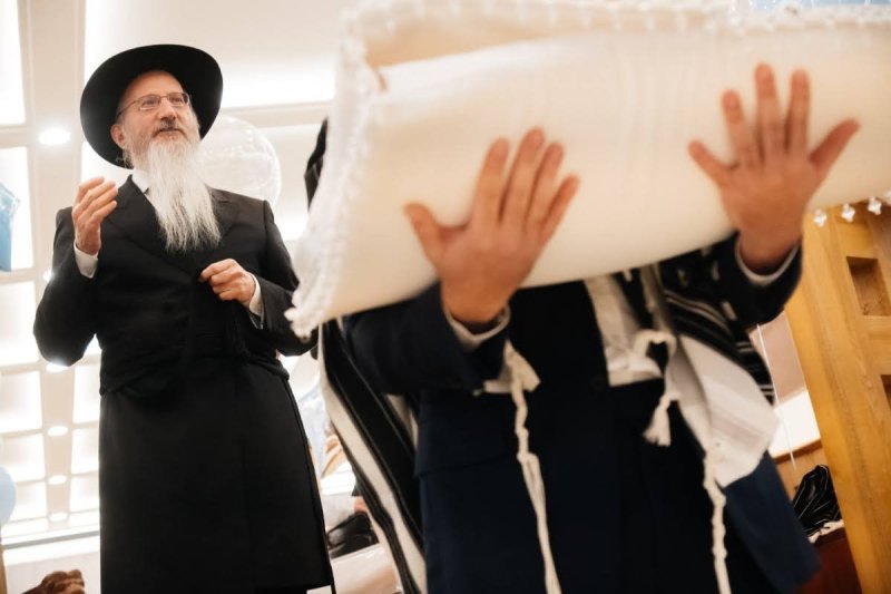 לוי נאזרוב