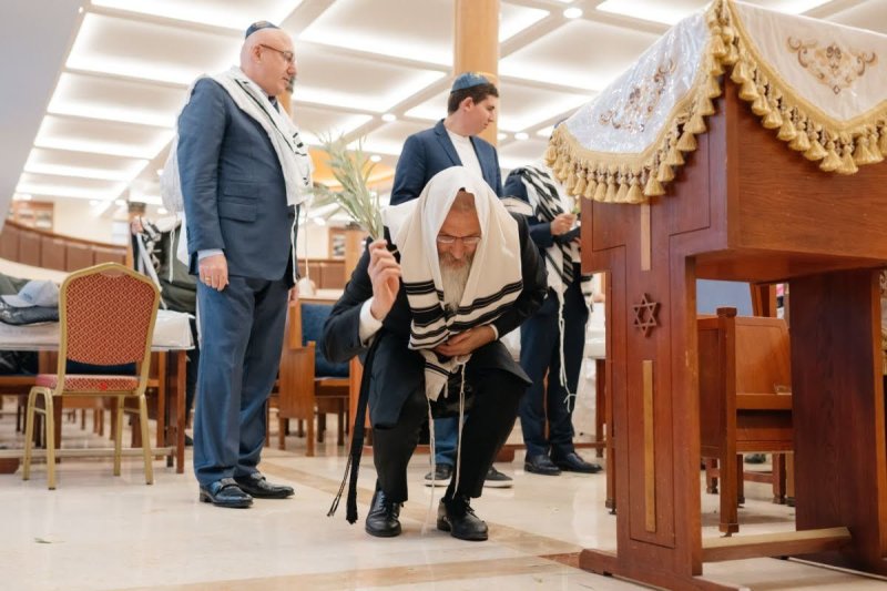 לוי נאזרוב