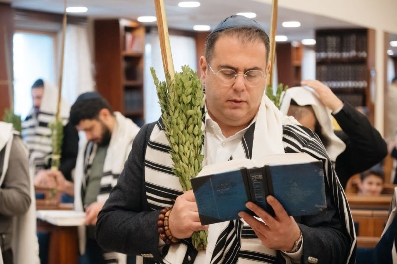 לוי נאזרוב