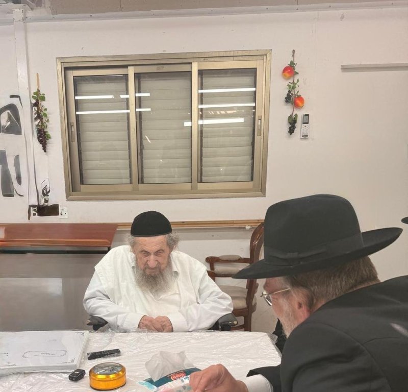 שוקי לרר