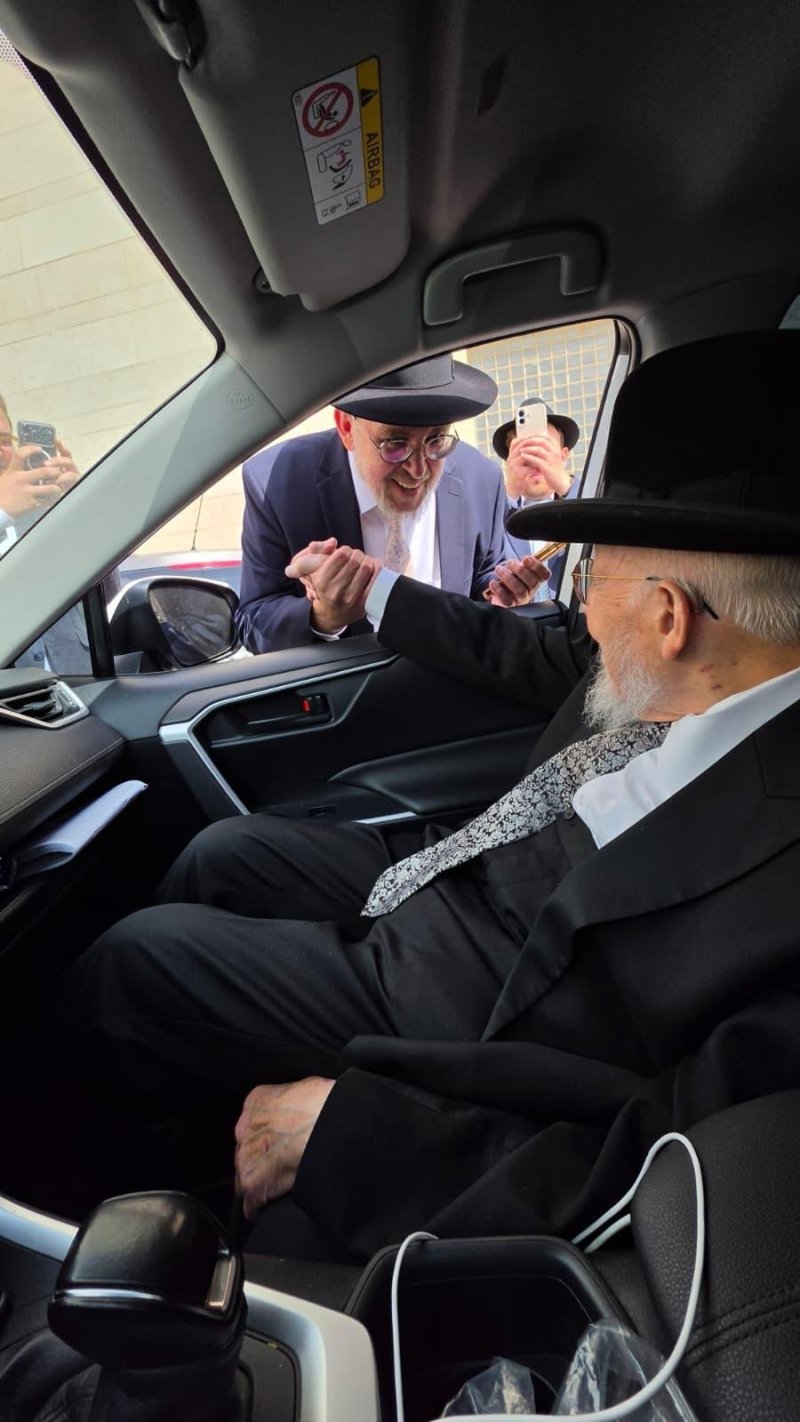שוקי לרר