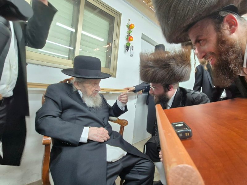 שוקי לרר