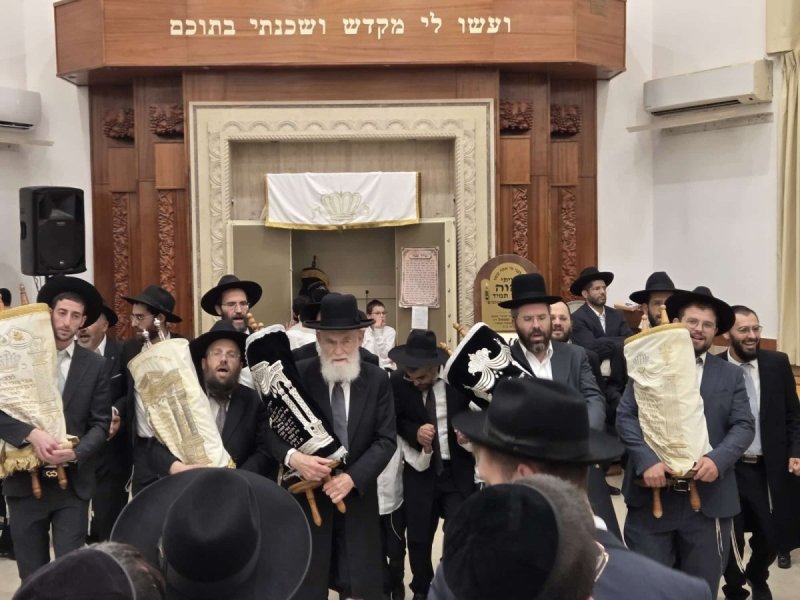 שוקי לרר