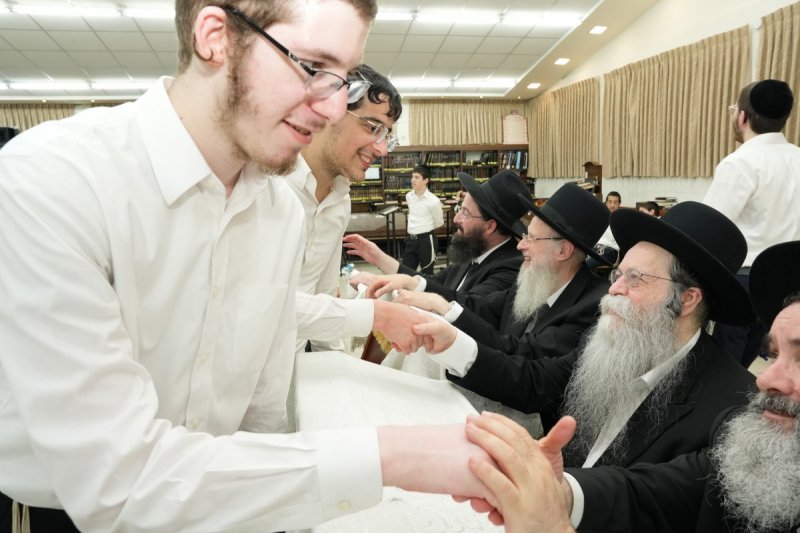 שוקי לרר