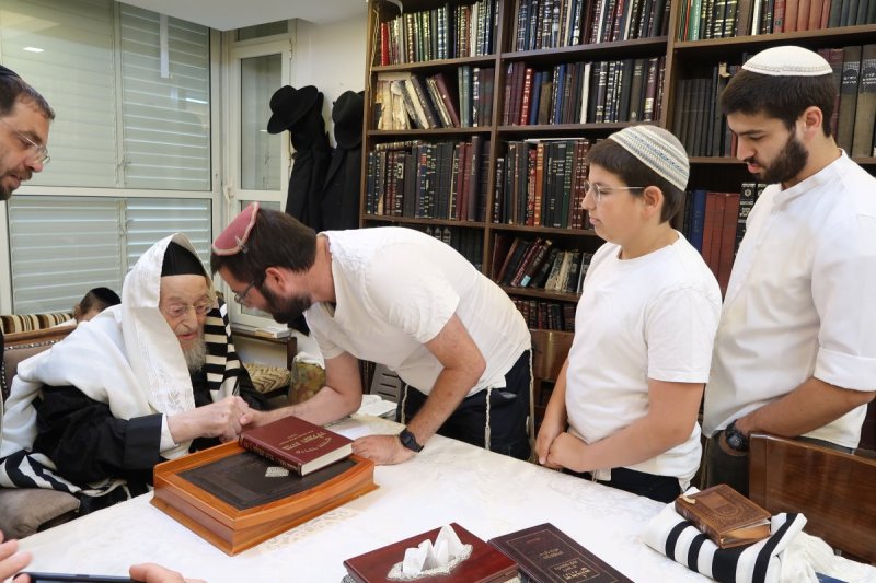 שוקי לרר