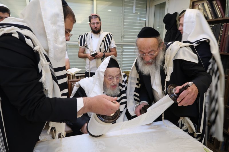 שוקי לרר
