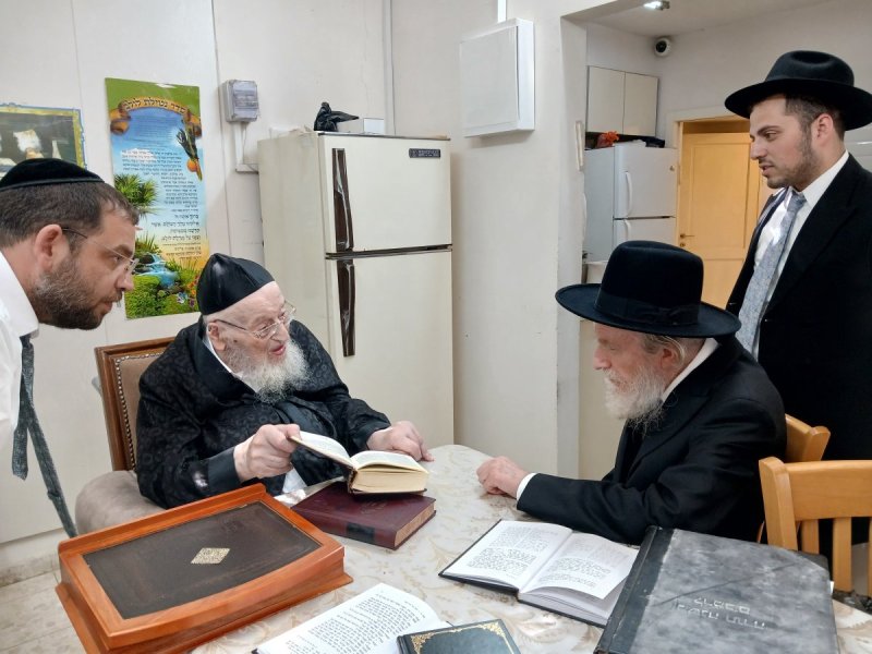 שוקי לרר