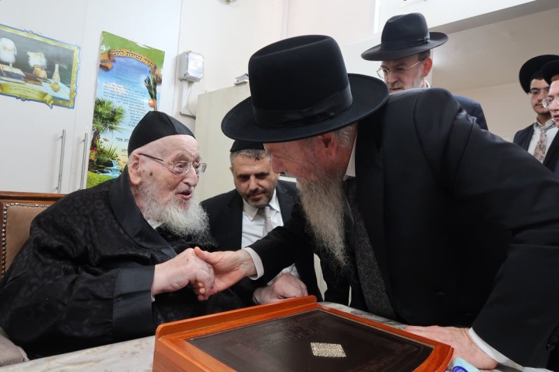 שוקי לרר
