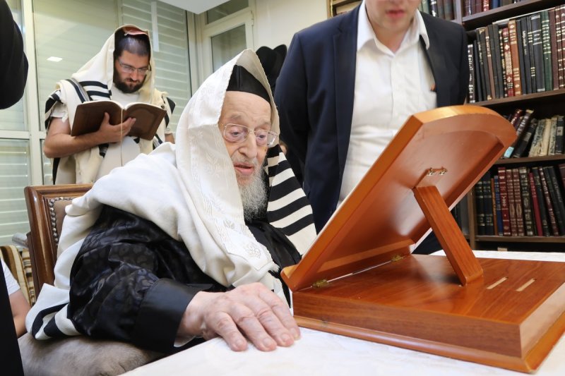 שוקי לרר