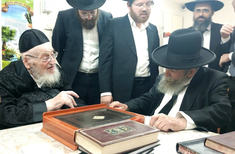 שוקי לרר