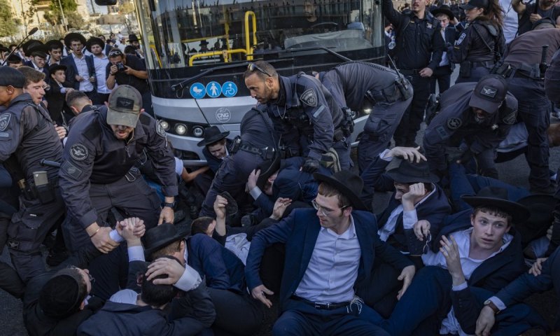 היועמ"שית לא מסתפקת במעצרים: דורשת לשקול שלילת הנחות בארנונה ובתחבורה