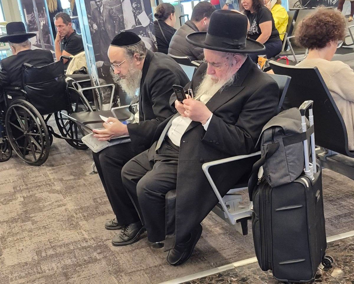 באדיבות המצלם