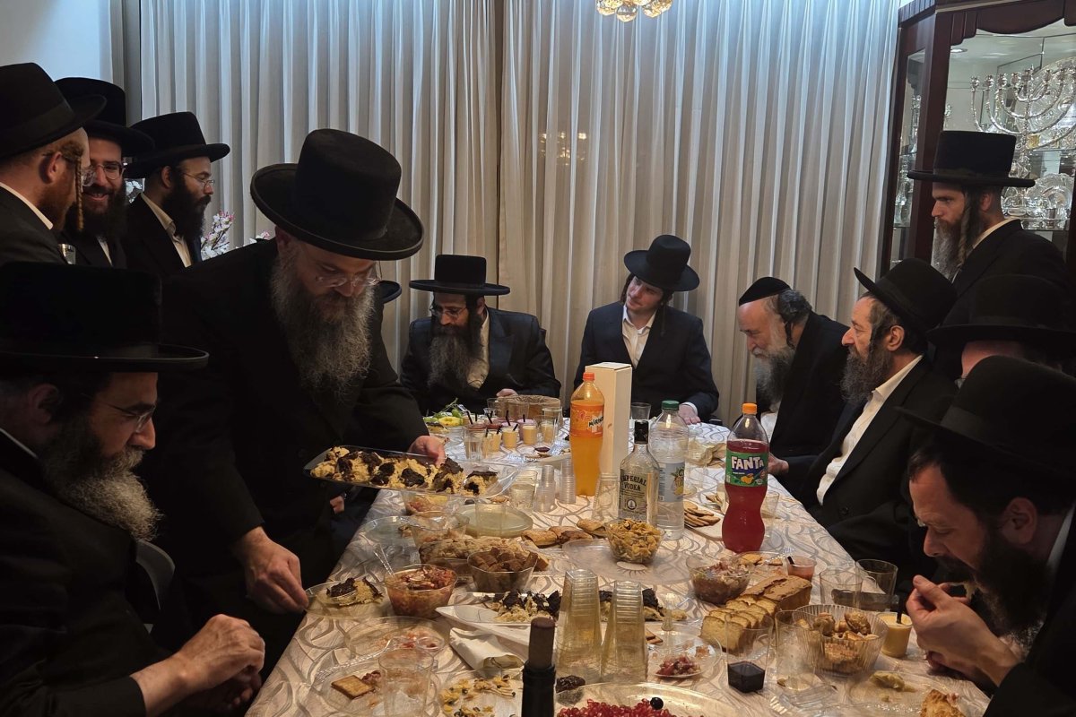 באדיבות המצלם