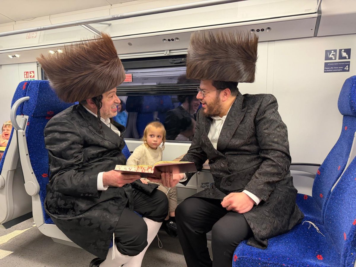 באדיבות המצלם