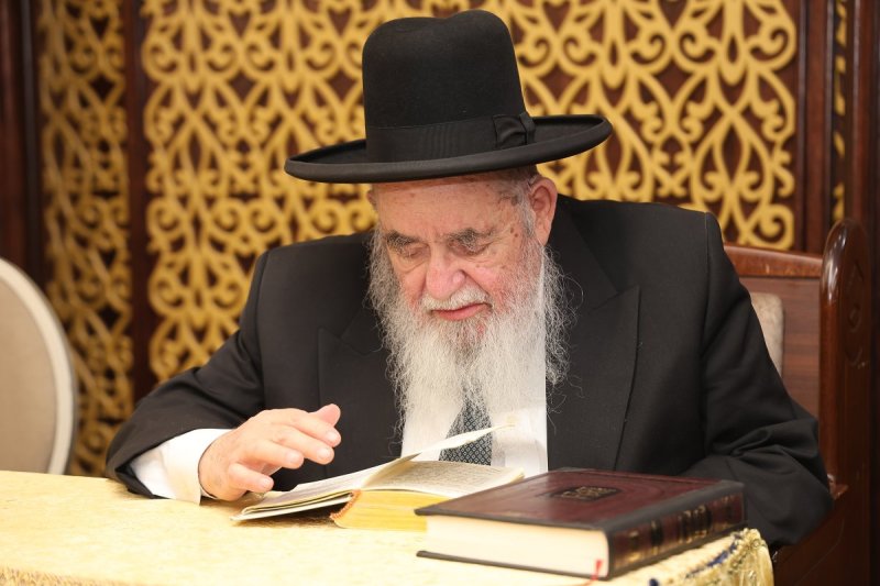 נועם אליהו