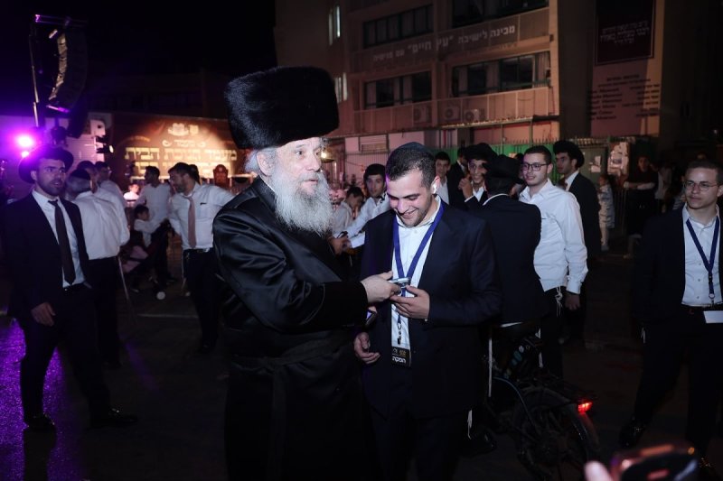 נועם אליהו