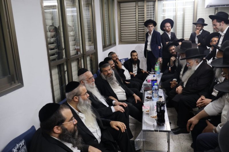 באדיבות המצלם