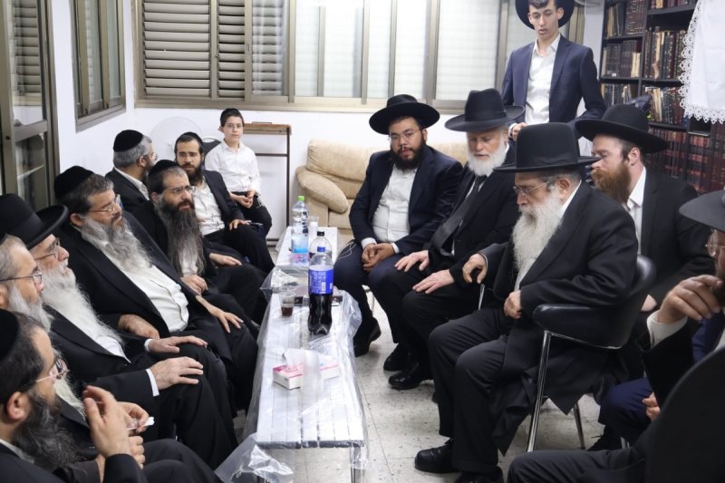באדיבות המצלם