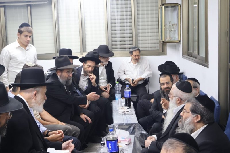 באדיבות המצלם