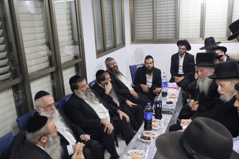 באדיבות המצלם
